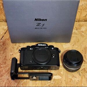 Nikon Zf　40mmレンズキット純正グリップ付