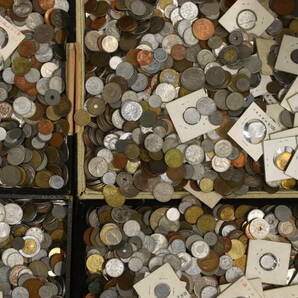 混合古銭 22359g まとめて おまとめ 大量 海外コイン 外国コイン アルミ銭 錫銭 銅銭 古銭の画像5