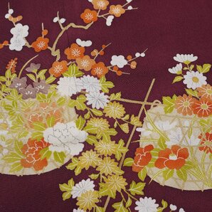 《花小袖》付下【志ま亀】葡萄茶地 梅 菊 牡丹 紅葉 など四季の花籠の画像3