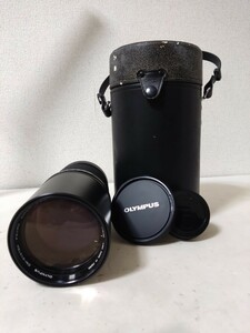 カメラレンズ オリンパス OLYMPUS OM-SYSTEM F.ZUIKO AUTO-T 1:4.5 f=300mm ケース レンズキャップ 三脚座付 中古品 望遠 動作未確認