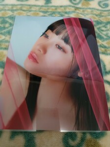 150μ 厚手ラミネート加工 切り抜き A4変 橋本環奈 レアショット! 12ページ 表紙付