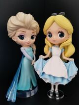 ディズニーキャラクターズ Q posket Qposket Disney Characters エルサ（アナと雪の女王） & アリス（不思議の国のアリス） 用台座_画像1