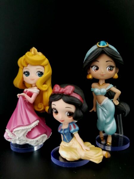 ディズニーキャラクターズ Q posket Disney Characters petit -Girls Festival- 白雪姫 オーロラ姫 ジャスミン 用台座