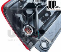 日産 NV350 E26 キャラバン 標準 ワイド GX DX 前期専用 後期ルック ファイバー LED テール ランプ 左右セット 運転席側 助手席側 新品_画像7