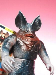 初版 イカルス星人 プラタグ付 1983 バンダイ ウルトラコレクション 硬質ソフビ ウルトラセブン 日本製 ウルトラ怪獣シリーズ ポピー s_i