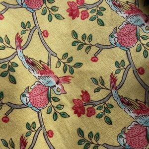 輸入生地　SUSANNAH by WINDAHM FABRICS USAコットン　　綿　鳥　黄色