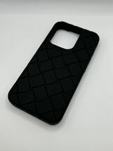 ★新作★20%割引ボッテガヴェネタBOTTEGA VENETA iPhone15Proケース、アイフォーンケース、黒ブラック_画像3