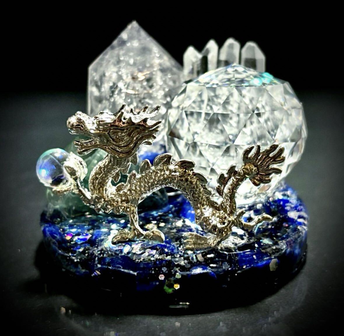 ◇Dragon et Nuit Mystérieuse◇Orgonite◇Objet◇Lapis Lazuli◇Fluorite◇Améthyste◇Cristal◇, Articles faits à la main, intérieur, marchandises diverses, ornement, objet