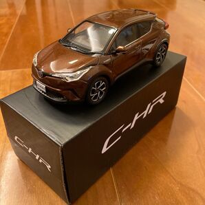 トヨタ C-HR前期型 カラーサンプル ミニカー
