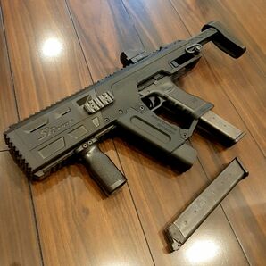 東京マルイ　G17 SRU PDW　ロングレンジカスタム　クレイジージェットバレル組み込み済み　