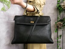 ●超美品●FENDI フェンディ●ターンロック●カーフ レザー 本革●2way ショルダー ハンド バッグ●ダークネイビー●G金具●A4●Js44844_画像1