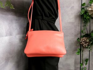 ●超美品●CELINE セリーヌ●トリオ●ロゴ箔押し●カーフ レザー 本革●ショルダー バッグ●サーモンピンク●G金具●斜め掛け●Js45263