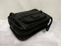 ●超美品●TUMI トゥミ●メンズ●92104DH●カーフ レザー 本革●トラベルオーガナイザー●セカンド クラッチ バッグ●黒●かばん●Js45175_画像4