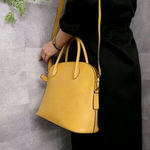 ●超美品●CELINE セリーヌ●カーフ レザー 本革●2way ショルダー ハンド バッグ●サフランイエロー●G金具●斜め掛け●B5 書類●Js45217の画像3