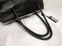 ●超美品●GUCCI グッチ●チャーム●内マイクロGG●がま口 カーフ レザー●ハンド バッグ●黒●シルバー金具●イタリア製●腕掛け●Js45368_画像5