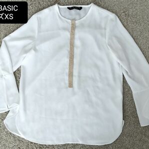 ZARA BASIC ホワイト 長袖 ブラウス サイズXS