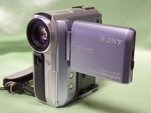SONY ソニー DCR-PC105 デジタルビデオカメラ miniDV -209