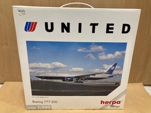 892*herpa ヘルパ UNITED AIRLINES ユナイテッド航空 1/200スケール 航空模型 Boeing ボーイング 777-200 ケース付 飛行機 模型 中古美品