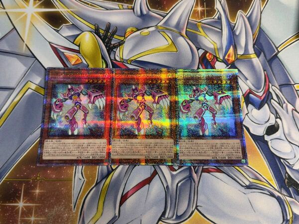 遊戯王　V・HERO ファリス　25th QC 3枚　3枚セット　新弾　未収録　RC04-JP004 ヒーロー