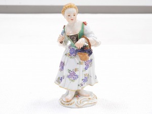 2403-0037●宝市/マイセン/女性/ぶどう/人形/フィギュリン/インテリア/置物/Meissen(梱包サイズ60)