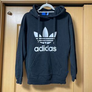 アディダスオリジナルス　 スウェットパーカー トレフォイル パーカー プルオーバー adidas L