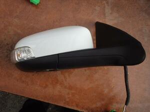  Volvo 70 series CBA-SB5244W door mirror right side mirror right V70 Classic B5244 31217539 219250