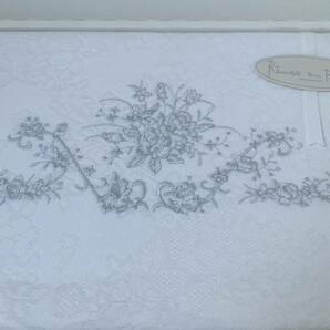 SH3) ロフテー Reves en Blanc コットンフラノシーツ サイズ140×240 ジャガードフラノシーツ 花 刺繍 寝具 未使用品 ホワイトの画像2