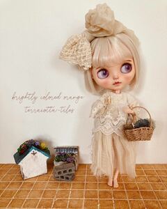 ミニチュア ドールハウス 背景ボード 壁 床 ブライス リカちゃん １／６ 家具 オビツ 棚 机 ドール ドール家具 カスタムブライスBlythe 