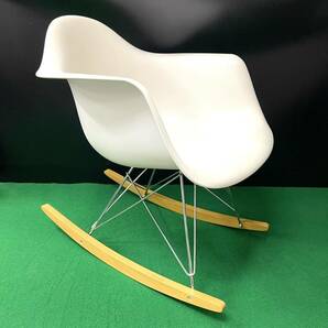 ★☆Herman Miller/ハーマンミラー Eames/イームズ アームシェルチェア ロッカーベース ロッキングチェア サイズ:W61×D70×H66cmの画像3