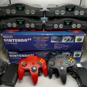 ニンテンドー64 本体 まとめ 4台セット NINTENDO 64 コントローラ 付属品ありの画像1