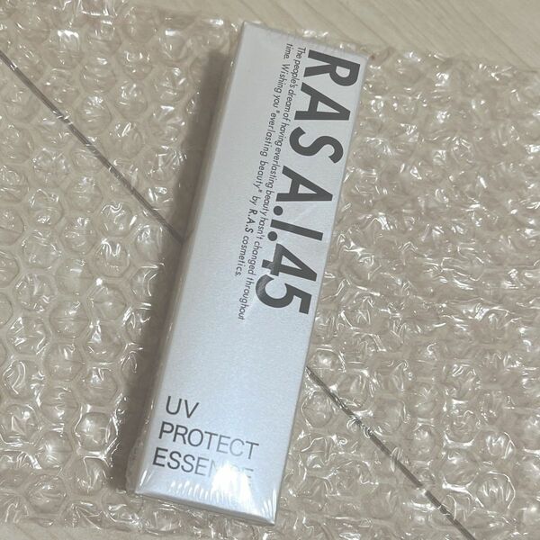 RAS A.I.45 UV PROTECT ESSENCE 昼用乳液 化粧下地