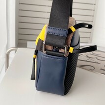 新作 2024 コーチ COACH メンズ ウエストポーチ ボディバッグ 2373 ショルダーバッグ 斜めかけバッグ アウトレットレット品_画像4