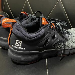 極美品salomon サロモン 414435 27cm スニーカー ランニングシューズ 運動靴 マラソン PREDICT SOC2 メンズ カジュアル グレー オレンジの画像5