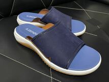 未使用 COLE HAAN コールハーン C27643 7M≒24.5cm 2.0グランド サンダル 軽量 ネイビースカイブルー レザー 春夏 ロゴ型押し_画像2