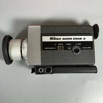 B3-245　Nikon SUPER ZOOM-8 ニコン 8ミリ フィルムカメラ サクラクローム フィルム 説明書 ケース 等 まとめて ジャンク_画像4