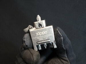 □ ジッポー社製の純正品・ZIPPO・インサイド・ビット・ユニット・4本のドライバービット内臓・特有のクリックサウンドもそのまま・新品 □