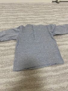 Burberry 子ども服　サイズ90 Tシャツ 長袖 グレー 長袖Tシャツ カットソー トップス SOU