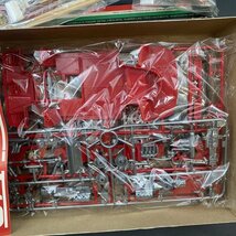 G0312P38 タミヤ フェラーリF40 1/24 スポーツカーシリーズ プラモデル ジャンク現状品　TAMIYA_画像5