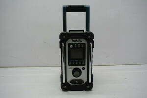 マキタ　充電式ラジオ　MR102　本体のみ　動作確認済み　現場ラジオ