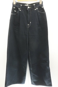 【中古】LEVIS レディースデニムパンツ 23 RED WIDE LOOSE LEVIS 23 黒 ブラック 無地