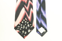 【中古】Paul Smith メンズネクタイ - Zig-Zag プリントタイ Paul Smith - 青 ブルー 赤 レッド 総柄_画像4