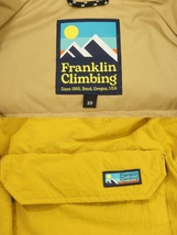 【中古】Franklin Climbing メンズダウンジャケット 10 FCマウンテンダウンジャケット C Franklin Climbing 10 黄 イエロー ロゴ_画像3