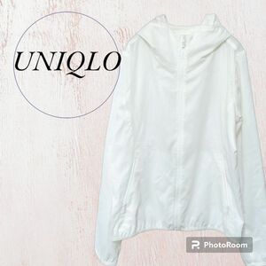 本日【最終限定値下げ】【UNIQLO】ユニクロ　 ジャケット 　アウター　 ウィンドブレーカー　 薄手　白　Mサイズ　ジップアップ