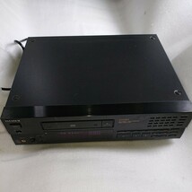 SONY CDデッキ CDP-X333ES ( CDの再生のみ確認 ) オーディオ機器 HIGH DENSITY LINEAR CONVERTER CDプレーヤー_画像1