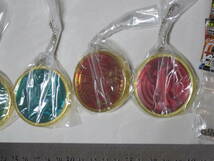 BANDAI バンダイ 仮面ライダーオーズ オーメダル 一部ダイキャスト製 コアメダルスイング-RED GREEN PACKAGE- 全種セットではありません_画像3