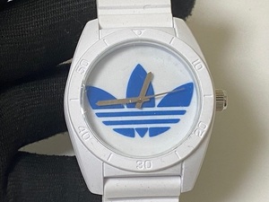 adidas Adidas Santiago солнечный tiagoADH2921 наручные часы экспонирование не использовался товар батарейка заменен 