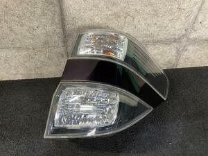 ヴェルファイア DBA-GGH20W 右テールランプ 紫/3R9　Ｈ20　LED(点灯確認済み)　81551-58090　☆即決　