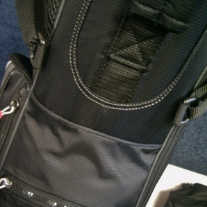☆未使用 キャロウェイ ＣＨＥＶ 取っ手付 軽量モデル 合繊素材 ブラック黒白 スタンドバッグの画像9