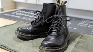 Dr.martens ドクターマーチン 8ホールブーツ ブラック ブーツ