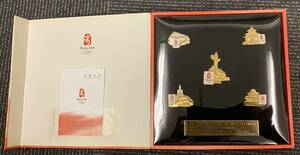 珍蔵版　記念品　ピンバッジ　2008年北京オリンピック　箱付き　限定20000セット　特許商品　北京風景　シリアルナンバー付　徽章　記念章